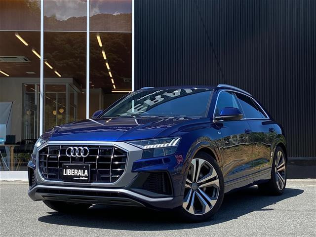 Q8 55 TFSI クワトロ デビューパッケージ Sライン 4WD 4WD ワンオーナー