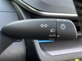【 オートライト 】オートライトなのでライトの点け忘れを気にすることなく運転が出来ます♪