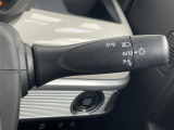【オートライト(AUTO)】外の明るさをシステムが感知して、自動でヘッドライトが点灯します!ヘッドライトをつけ忘れを防ぐ便利機能です。