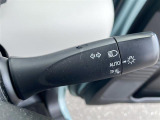 【オートライト】は、付け忘れや消し忘れを防ぐことができます。高速道路などのトンネルなどにも役立ちます♪