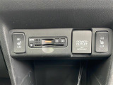 今や必需装備となりつつある、【ETC】搭載車!当店でセットアップが可能ですので、ご納車当日からご使用が可能です!高速道路料金のお支払いが楽々です!