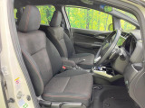 運転席シート廻りは使用感も少なく、良好な状態となっています。前オーナー様が丁寧に使っていたことがよくわかりますね。