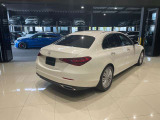 車両は屋内展示しておりますので天候に関係なくごゆっくりコンディションご確認頂けます。車両を倉庫へ保管している場合が御座いますのでご来店前に在庫確認頂けると幸いです。TEL072-784-8800