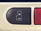 【パワースライドドア】スマートキーや運転席のスイッチでスライドドアの開閉が可能♪電動だから力を入れてドアを開ける必要が無く、小さいお子様でも、重い荷物を持っている時もラクに開け閉めできます♪