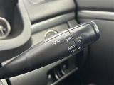 【オートライト(AUTO)】外の明るさをシステムが感知して、自動でヘッドライトが点灯します!ヘッドライトをつけ忘れを防ぐ便利機能です。