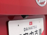 バックの苦手な初心者や女性にうれしいバックモニター 運転席の死角になる真後ろが確認できます。 (^^♪