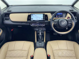 フィット 1.5 リュクス 4WD 本革シート