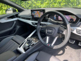 Audiのインテリアはエクステリア同様、優れたデザイン性とクオリティ、そして機能性を兼ね備えております。