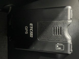【ETC2.0(DSRC/ITSスポット)】ETCカードを挿入すれば料金所はノンストップで通過できます。ETC限定の割引や、高速道路の情報提供サービスを利用できます。