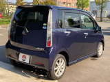 自社工場も敷地内にありますので、オイル交換などお車のアフターサービスもお任せください!