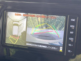 【パノラミックビューモニター】専用のカメラにより、上から見下ろしたような視点で360度クルマの周囲を確認することができます☆死角部分も確認しやすく、狭い場所での切り返しや駐車もスムーズに行えます。