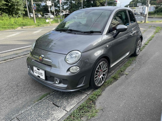 アバルト595 ツーリズモ 