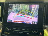 【バックカメラ】駐車時に後方がリアルタイム映像で確認できます。大型商業施設や立体駐車場での駐車時や、夜間のバック時に大活躍!運転スキルに関わらず、今や必須となった装備のひとつです!