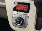 気になる車はすぐにお問い合わせください!画面右側の0066から始まる無料ダイヤルからお問い合わせ下さい!専門スタッフがお車のご質問にお答えいたします!