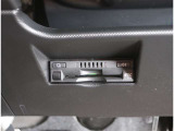 ETC車載器付きです。高速道路の料金所もスムーズに通過できます。