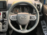 【ステアリングスイッチ】運転中、前方から目線をそらすことなく、オーディオ等の操作が可能な便利機能!安心&快適なドライブを演出してくれます♪