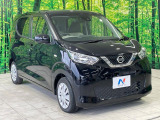 大好評のボディコーティング「弾スプラッシュコート」もご納車までに施工可能。通常のガラスコートと異なる、耐久年数6年の無機質ガラスコーティングが、ボディをキレイな状態に保ってくれます。