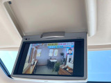 【フリップダウンモニター】家族や友人とお出かけする機会が多い方に大人気のフリップダウンモニター!大画面モニターで車内はエンタメ空間!退屈しがちな長距離ドライブも楽しい時間に変わります!