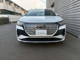 Q4 e-tron 45 Sライン 