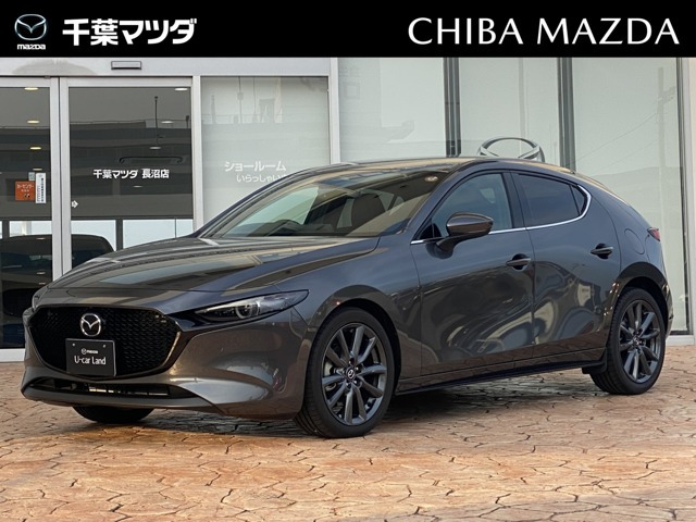 MAZDA3ファストバック 1.5 15S レザー ツーリング セレクション (ブラック) 