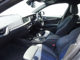 お車の車検や板金等も自社整備工場にて対応致しますので、ご安心下さい。お客様からのご来店、ご連絡をスタッフ一同心よりお待ちしております。