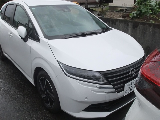ノート 1.2 X FOUR 4WD 