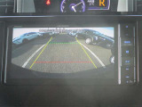 バックカメラ付き♪車庫入れ、バックでの駐車時に後方が見える事での安心感は大きいです☆一度装備したら外せなくなるアイテムです♪