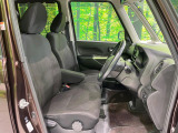 運転席シート廻りは使用感も少なく、良好な状態となっています。丁寧に使われていたことがよくわかりますね。