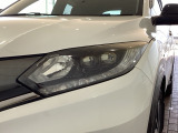 LEDヘッドライトは、点灯の瞬間から最大光量を発揮し、突然暗くなるトンネルなどでの安定感を高めます。