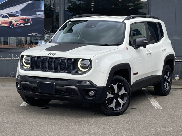 レネゲード トレイルホーク 4WD 