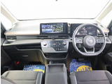 当店では中古車でも残価設定型ローンで乗れます。また当店ではご購入のお車(ガソリン国産車)全て次回お乗り換えまでオイル交換無料となります。