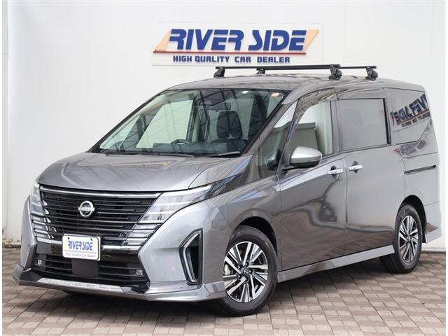 日産 セレナ 2.0 ハイウェイスター V