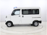 後席ドアは左右パスライドドアを採用。狭い駐車場での乗り降りなど、気を使う場所でも楽々です。