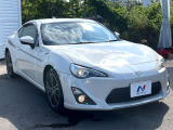 大好評のボディコーティング「弾スプラッシュコート」もご納車までに施工可能。通常のガラスコートと異なる、耐久年数6年の無機質ガラスコーティングが、ボディをキレイな状態に保ってくれます。