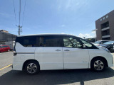 万一の衝突に備えて、いつでも安心して運転できるようエアバックシステムなどの安全装備を標準搭載!!