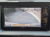 バックガイドモニターで、後方を確認しながら安心して駐車することができます。運転初心者も熟練者も必須の機能ですよ!