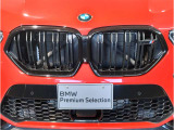 【キドニーグリル】BMWは約90年もの間、ほぼ全ての車両にひと目でBMWだと分かるこの特徴的なフロントグリルが備えられ、デザイン・アイコンとして親しまれてきました。