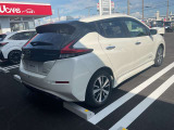 R2年式 リーフ X ブリリアントホワイトパールのお車が入荷しました☆