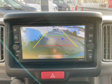 車庫入れも安心な、バックモニター装備です!