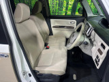 運転席シート廻りは使用感も少なく、良好な状態となっています。丁寧に使われていたことがよくわかりますね。