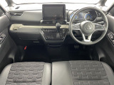 デリカミニ T プレミアム 4WD 修復歴無し