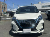 万一の衝突に備えて、いつでも安心して運転できるようエアバックシステムなどの安全装備を標準搭載!!