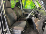 運転席シート廻りは使用感も少なく、良好な状態となっています。丁寧に使われていたことがよくわかりますね。