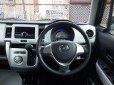 運転席に座ったイメージです。
