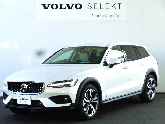 V60クロスカントリーウルトラ B5 AWD 4WD