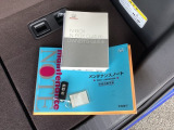 メンテナンスノート【整備記録簿】、取説も揃っています。スマートキーはバッグなどにしまったままボタン操作でエンジンの始動・停止ができて大変便利です。