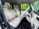 運転席シート廻りは使用感も少なく、良好な状態となっています。丁寧に使われていたことがよくわかりますね。