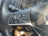 オーディオ等の操作ができるハンドルスイッチ付!手元で操作できるので運転中でも安心です☆