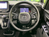 【ステアリングスイッチ】運転中、前方から目線をそらすことなく、オーディオ等の操作が可能な便利機能!安心&快適なドライブを演出してくれます♪
