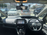 セレナ 1.2 e-POWER ハイウェイスター V 